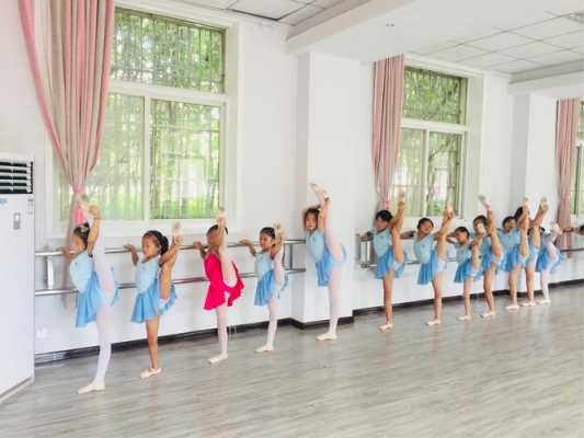 郑州儿童舞蹈班前十名,郑州儿童摄影哪里好一点