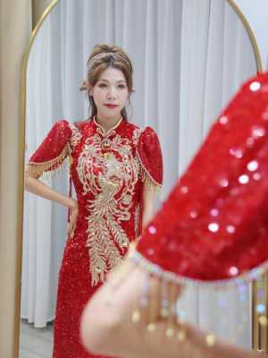 请问武汉有没有专门卖婚纱、结婚旗袍、结婚饰品之类的商场或者街道啊,武汉哪里有婚纱卖的