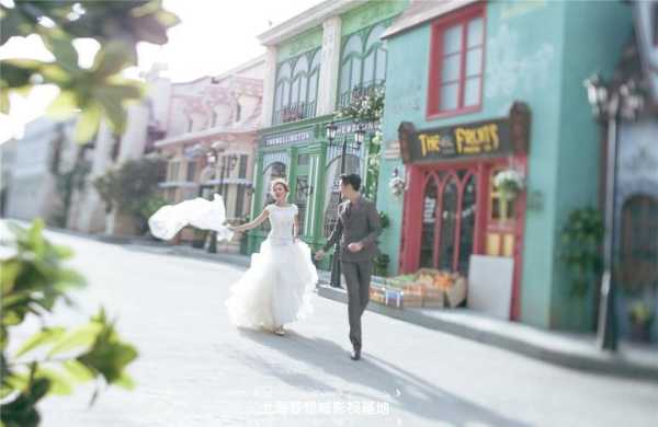 上海婚纱一条街在什么地方,上海婚纱照哪家拍得好点